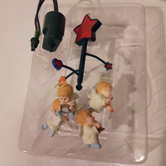 Noma Ornamotion Heavenly Angels Playing Instrument - Picture 3 of 4